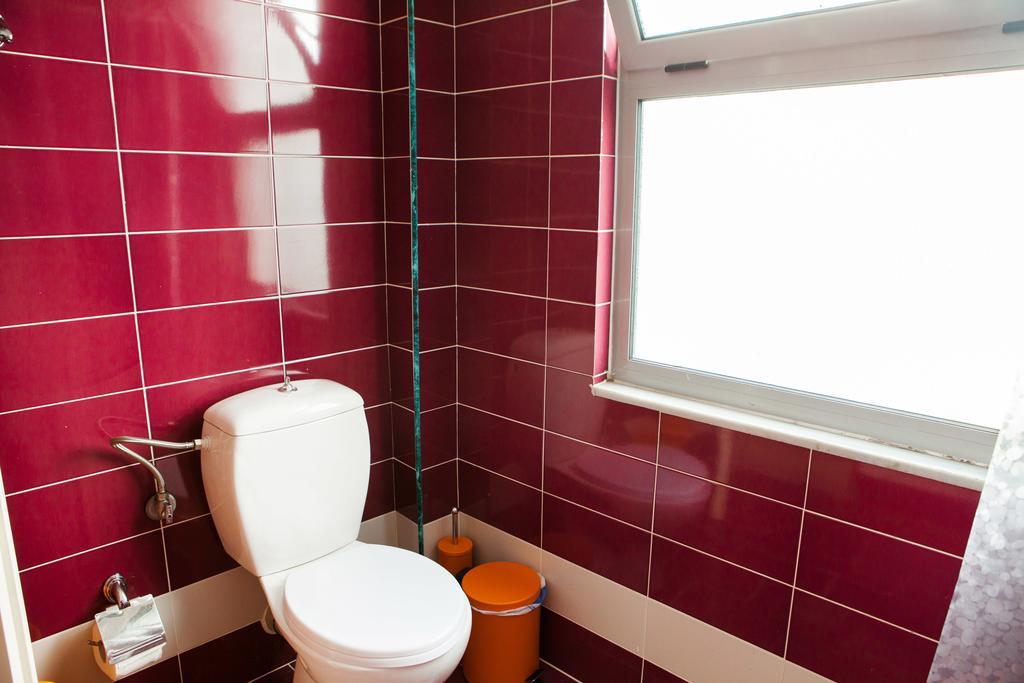 Work-Friendly Central Apartments, Sarandë 外观 照片