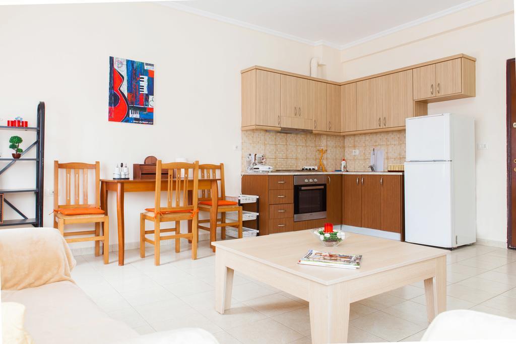 Work-Friendly Central Apartments, Sarandë 外观 照片