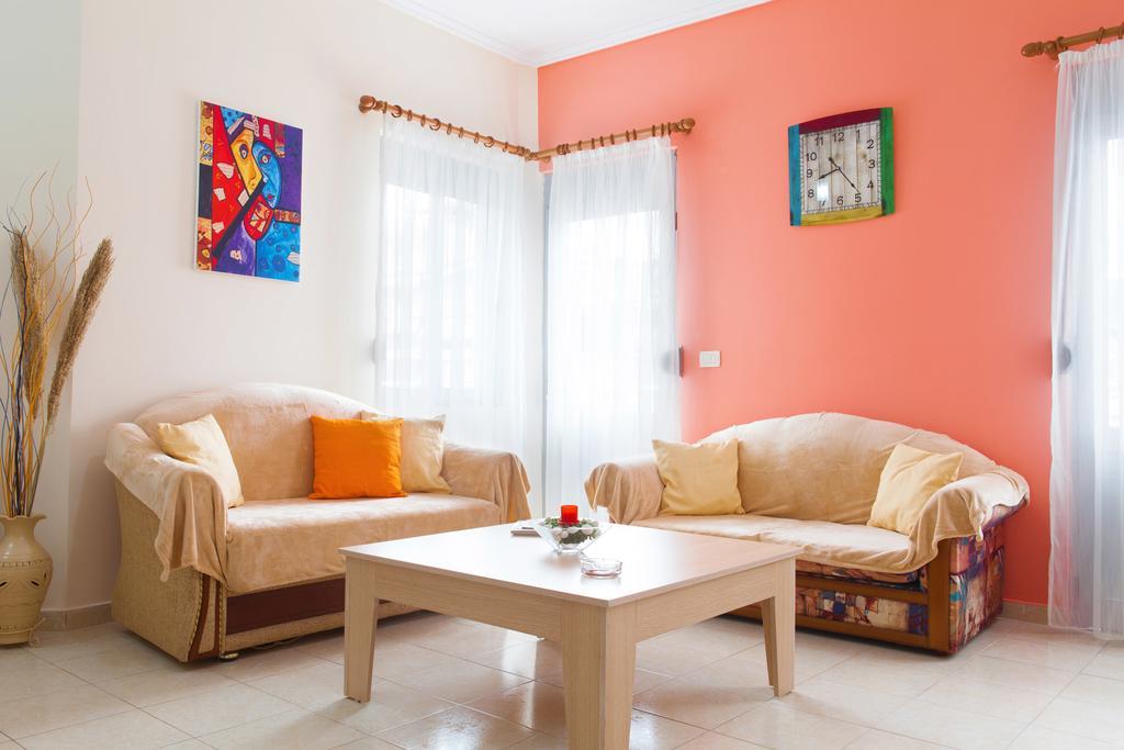 Work-Friendly Central Apartments, Sarandë 外观 照片